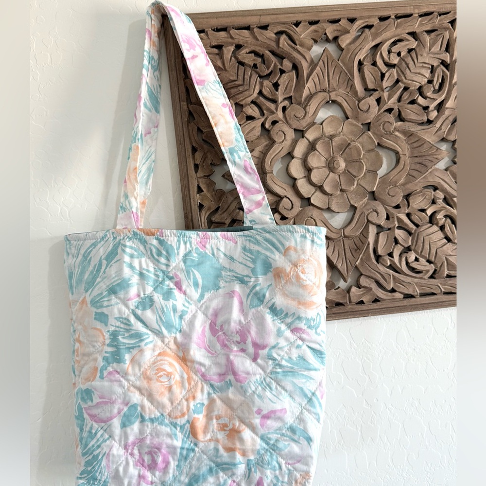 Vintage Fabric Floral Quilted Tote Bag Handmade Lined Padded Cottage Christmas
